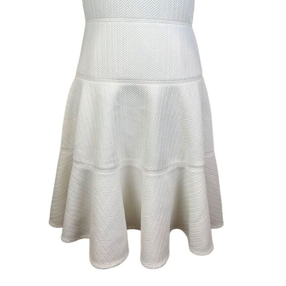 Rebecca Taylor Stretch Texture Scalloped Scoop Neck Dress White Tiered Size 2 - Picture 4 of 14